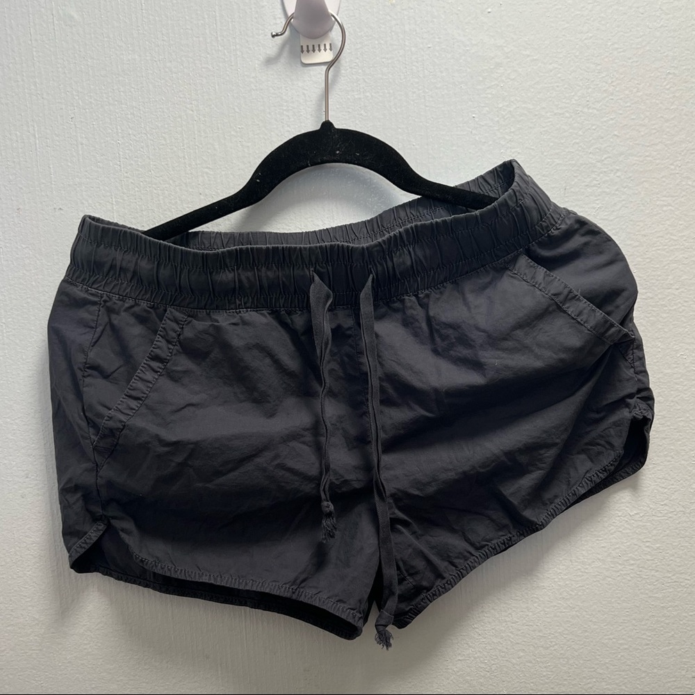 Lou & Grey XS Dark Blue Shorts